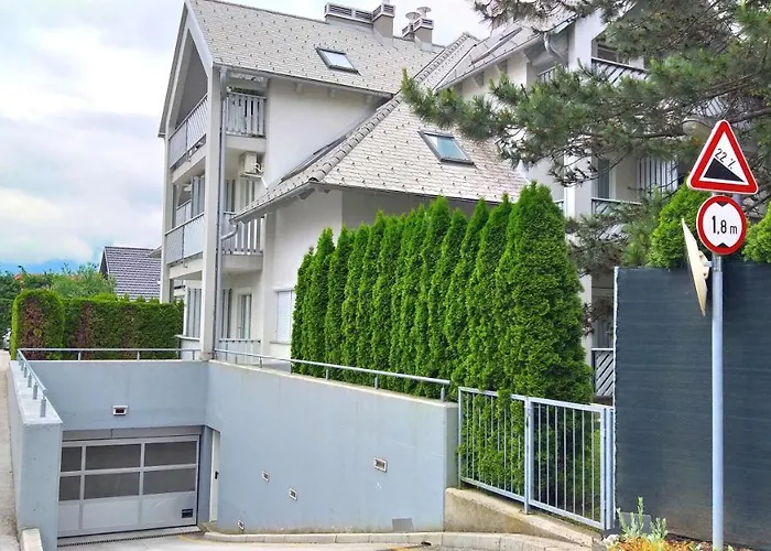 Bled4u アパート ブレッド